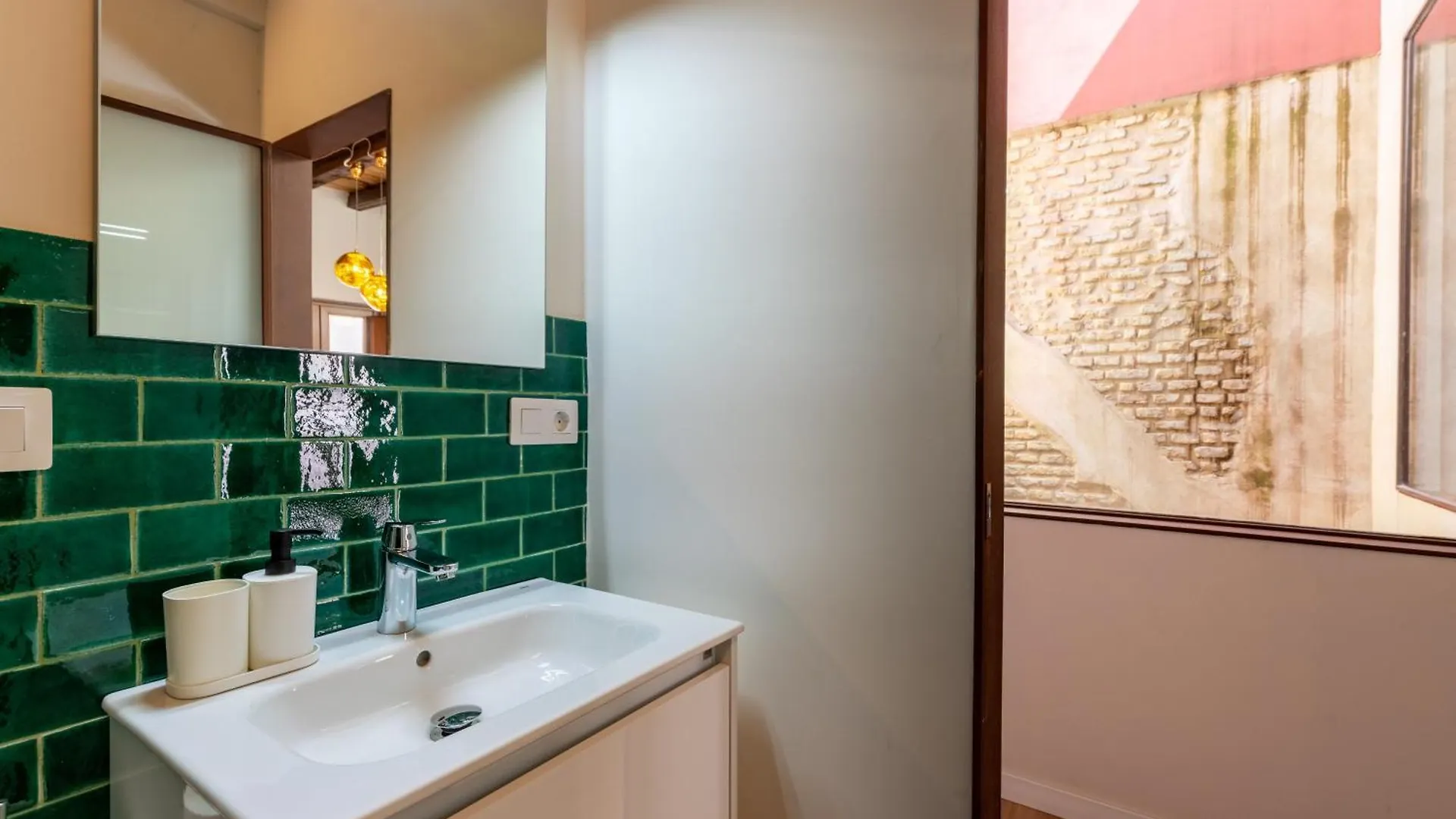 Aparthotel O&L Casa Barrabas Siviglia