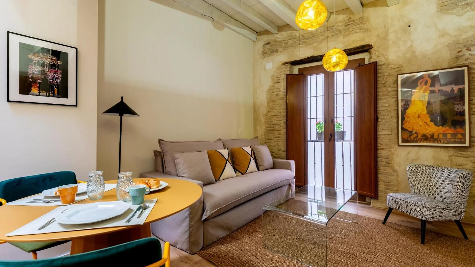 Aparthotel O&L Casa Barrabas Siviglia Spagna