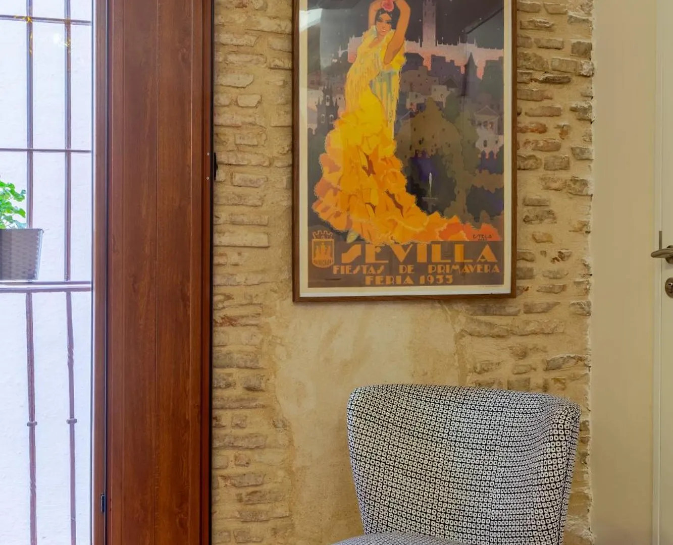 O&L Casa Barrabas Aparthotel Seville