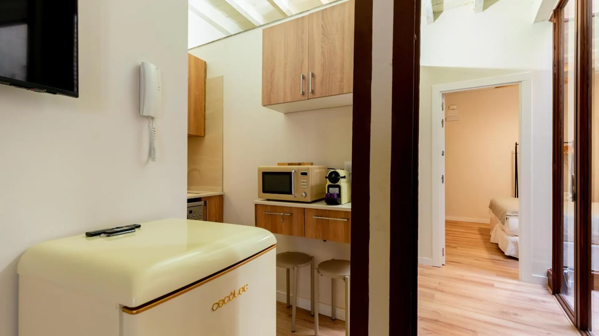 O&L Casa Barrabas Aparthotel Seville