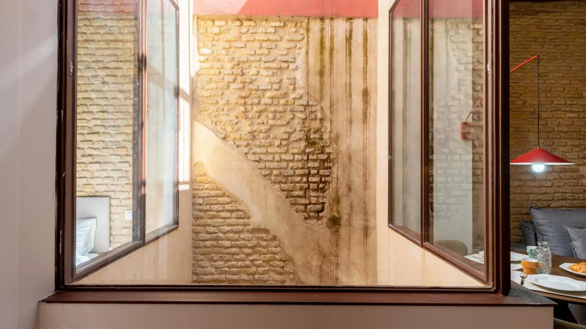 O&L Casa Barrabas Aparthotel Seville